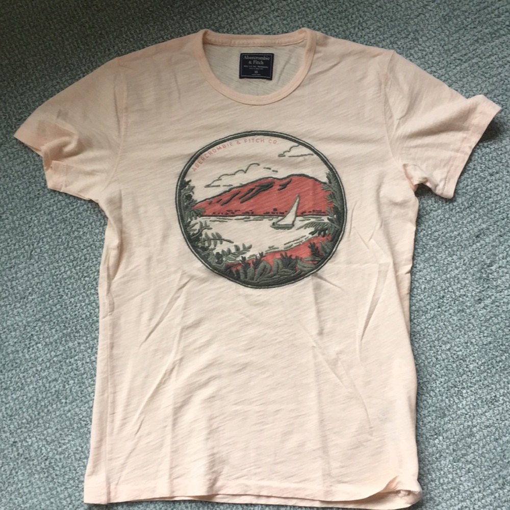 NEVER WORN Abercrombie t-shirt!